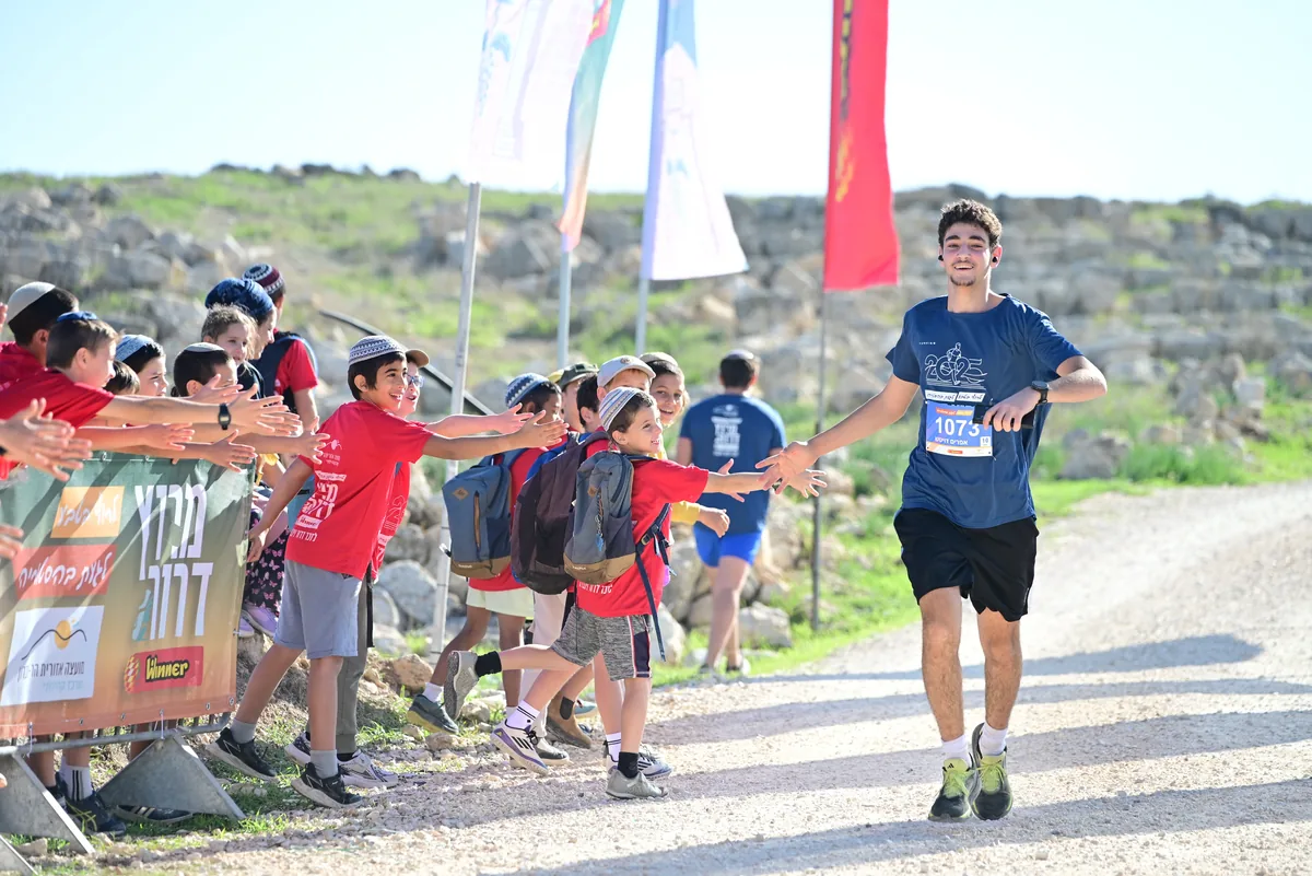ES-Dror_Run-25-1656